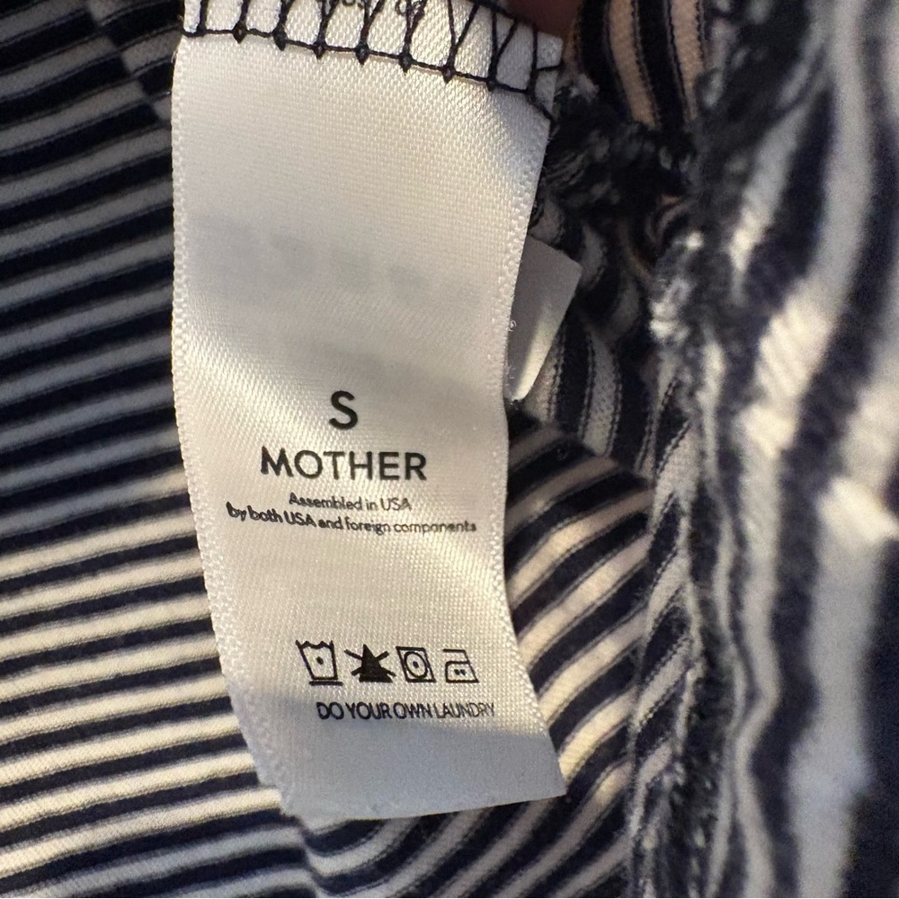 MOTHER women’s Keep on Rolling Pocket Tee t-shirt nautical navy stripes small - Picture 4 of 8